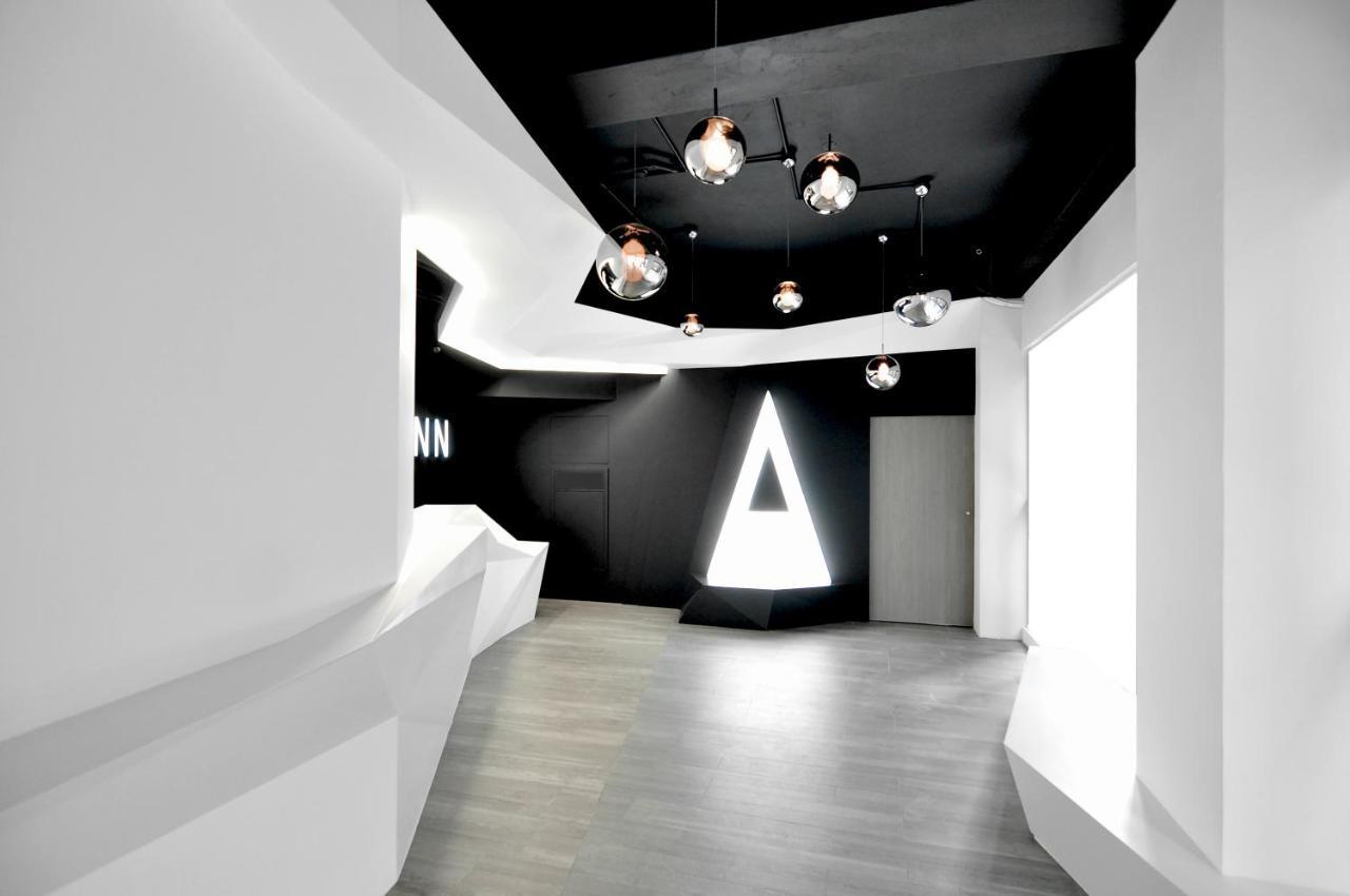 Trans Inn Taichung Buitenkant foto