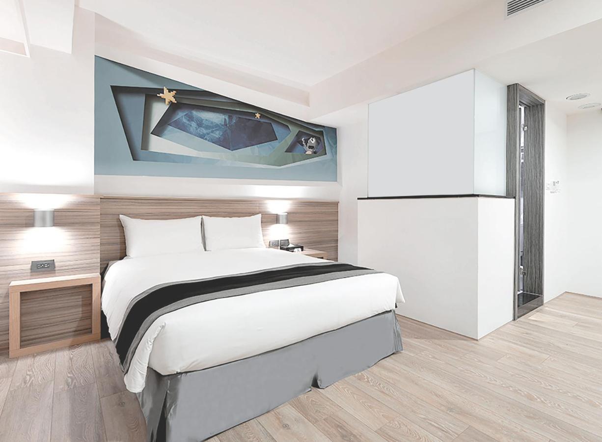 Trans Inn Taichung Buitenkant foto