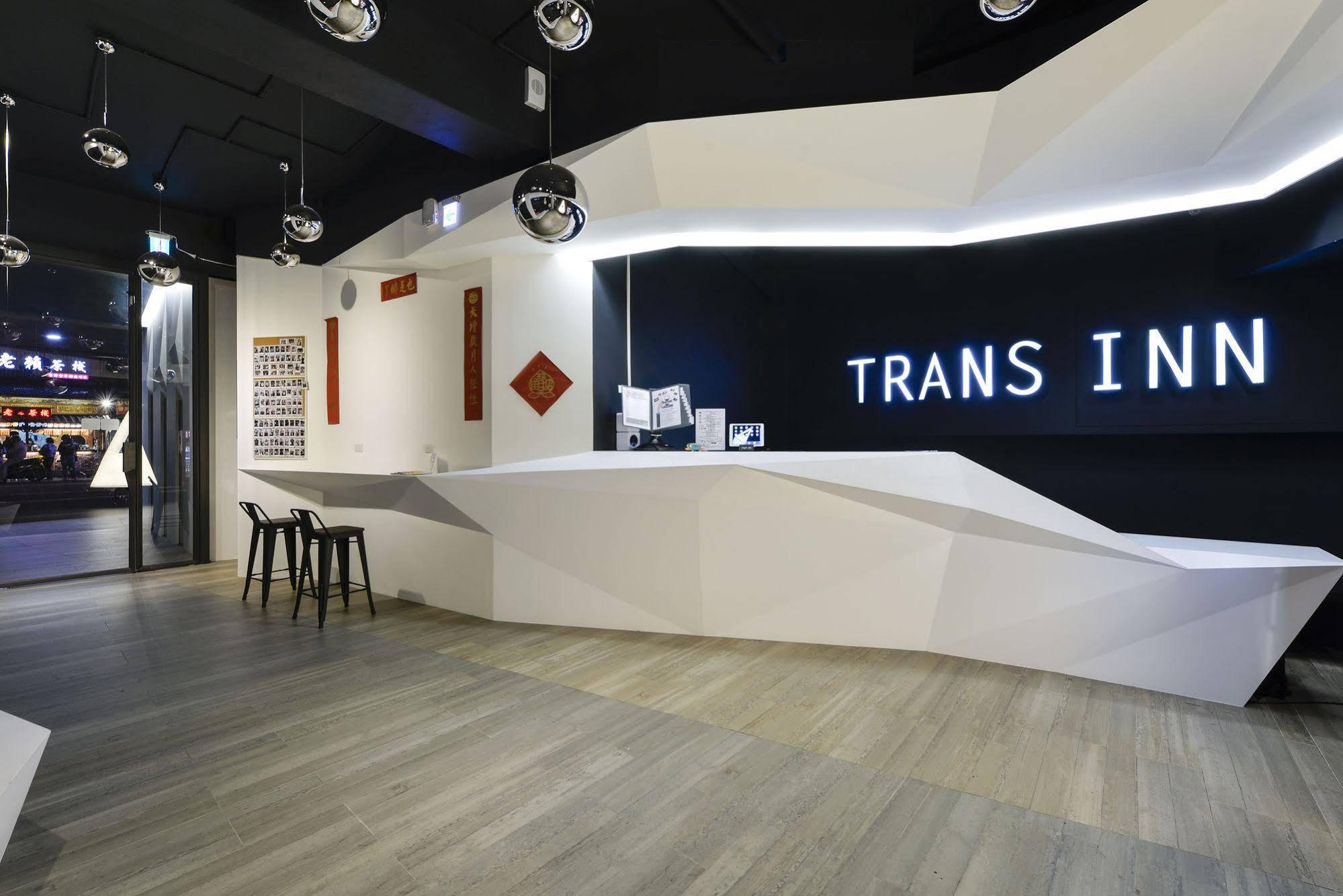 Trans Inn Taichung Buitenkant foto