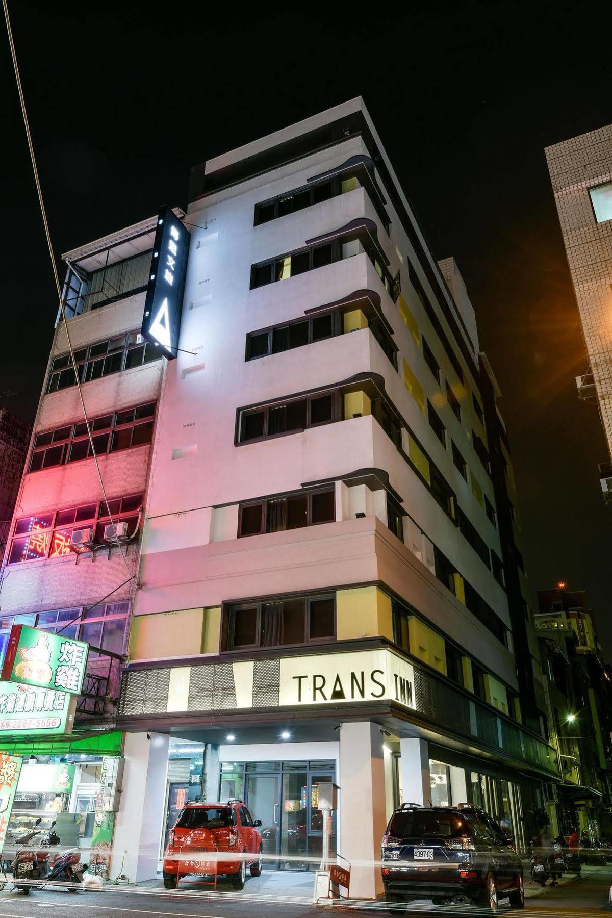 Trans Inn Taichung Buitenkant foto