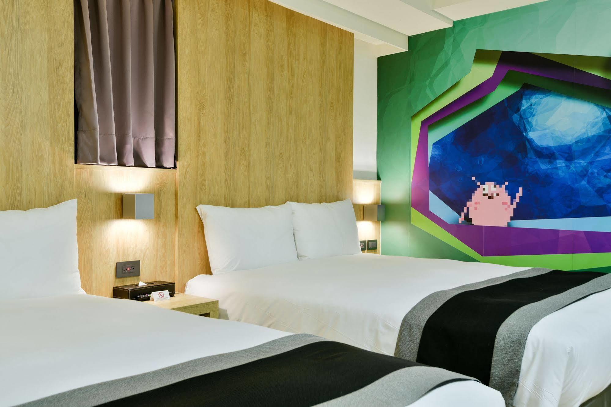 Trans Inn Taichung Buitenkant foto